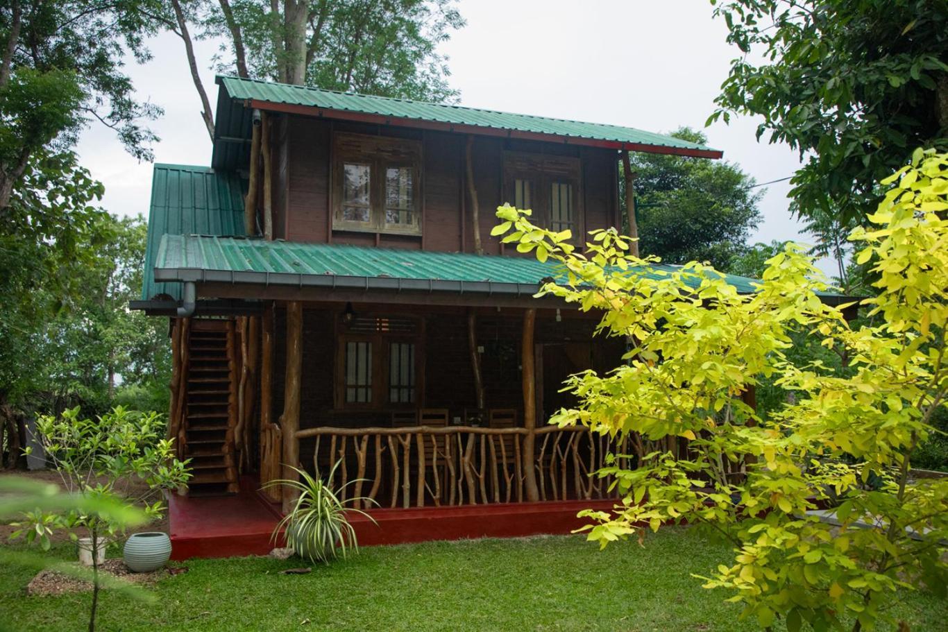 Thought Blooming Otel Udawalawe Dış mekan fotoğraf